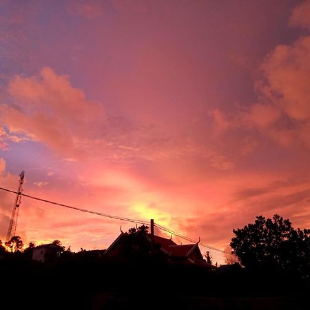 Baloo Guesthouse Koh Rong Sanloem Bagian luar foto