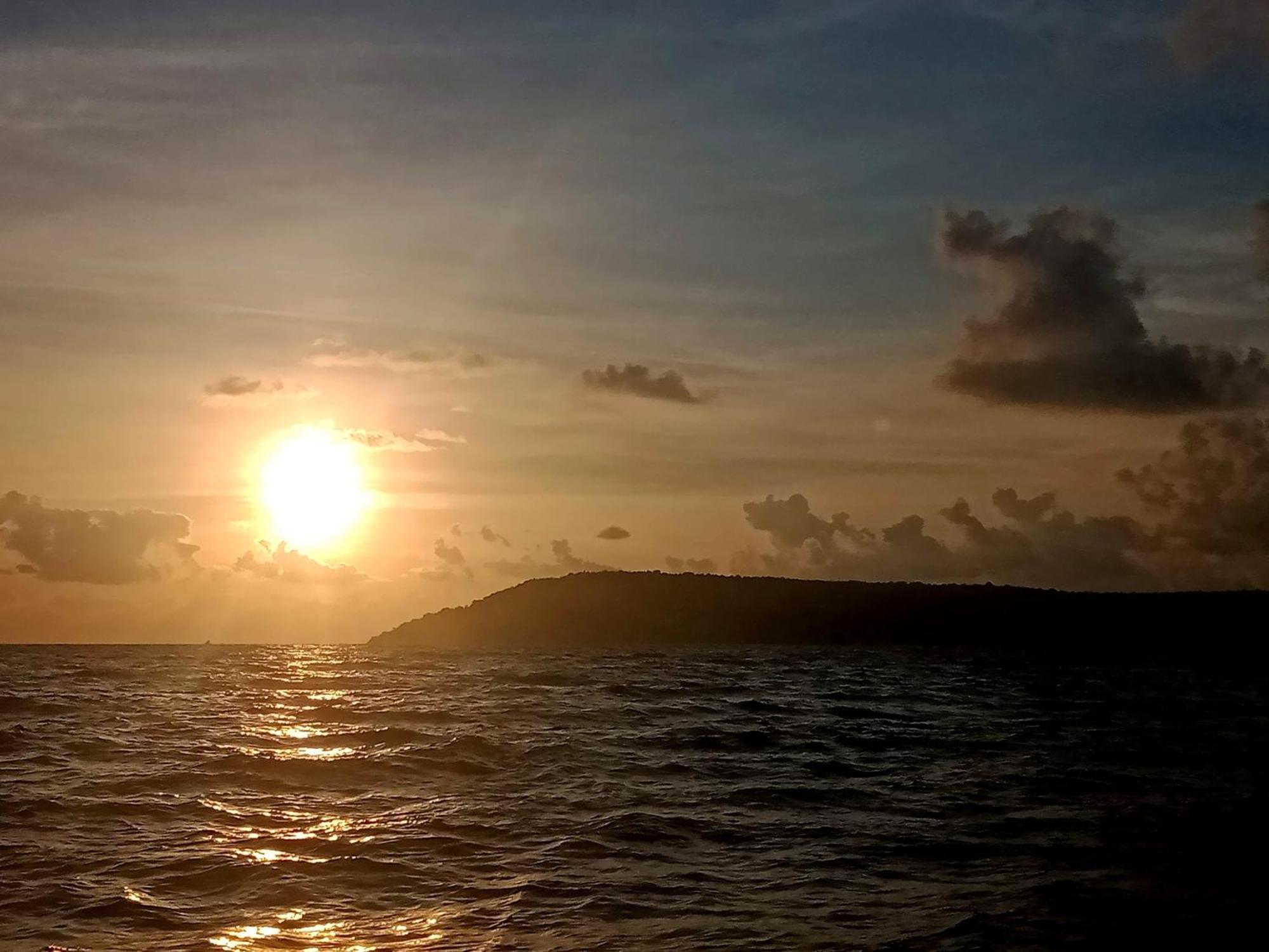 Baloo Guesthouse Koh Rong Sanloem Bagian luar foto